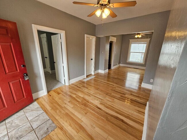 Photo - 1807 E 37th Ave