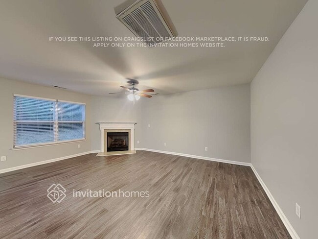 Photo - 1215 Pinehaven Ct