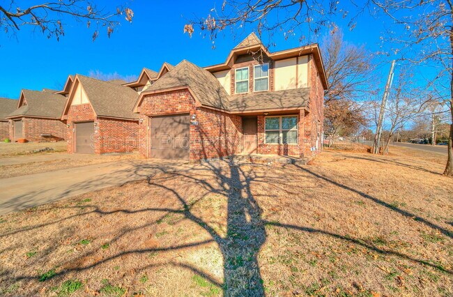 Building Photo - 14991 1st St