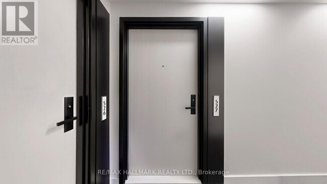 Photo - 500 Wilson Ave Unité 527