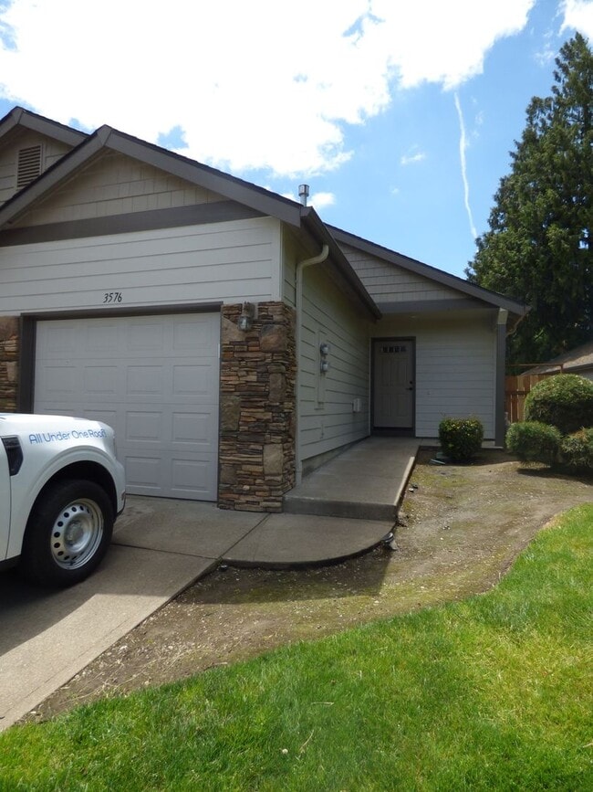 Photo - 3576-3578 Fisher Ct NE Salem, OR 97305 Unit 3576