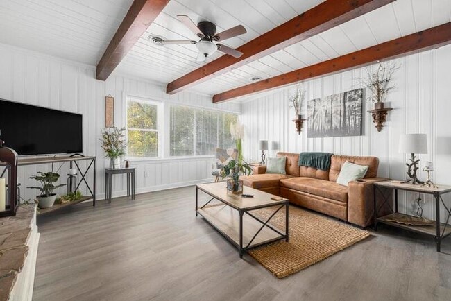 Photo - 1300-1330 Windsor Avenue - 1306B