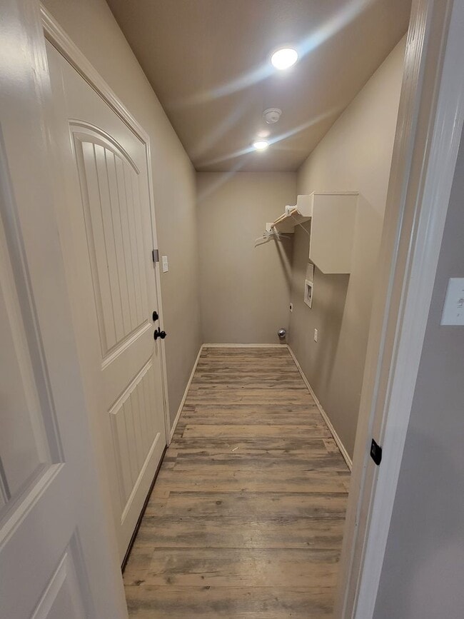 Photo - Newer section 8 approved