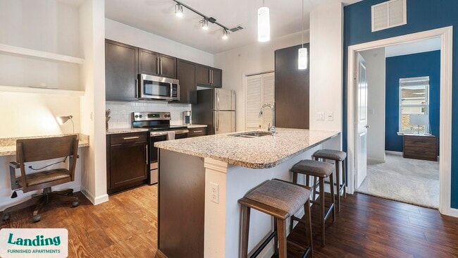 Photo - 12700 Ridgeline Blvd Unidad 14207