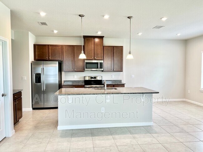 Photo - 2996 Slough Creek Dr