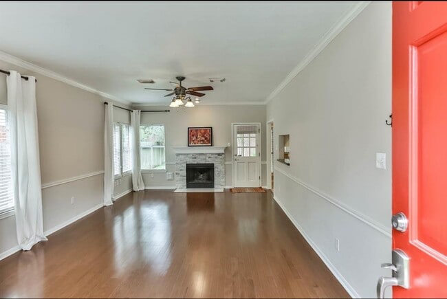 Photo - 1123 Juniper Canyon Ln