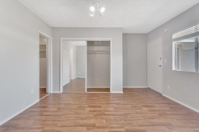 Photo - Redstone Apartments