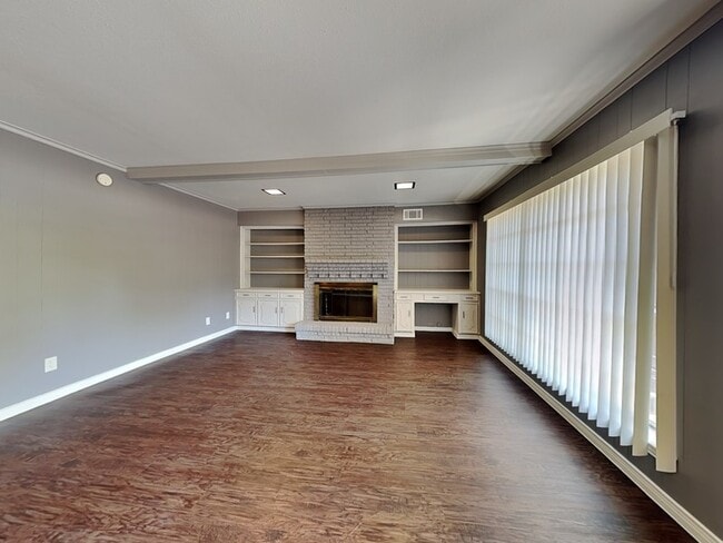 4310 Harvest Hill Rd