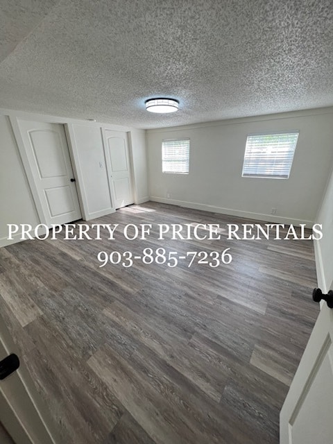 Master Bedroom - 625 League St S