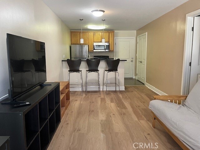 Building Photo - 10982 Roebling Ave Unit 319