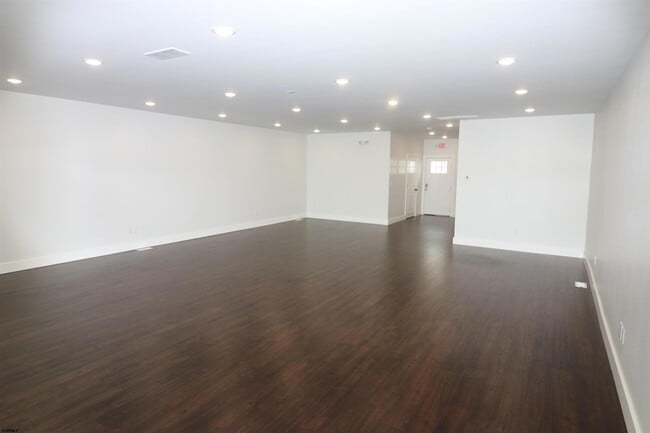 Photo - 24 S Washington Ave