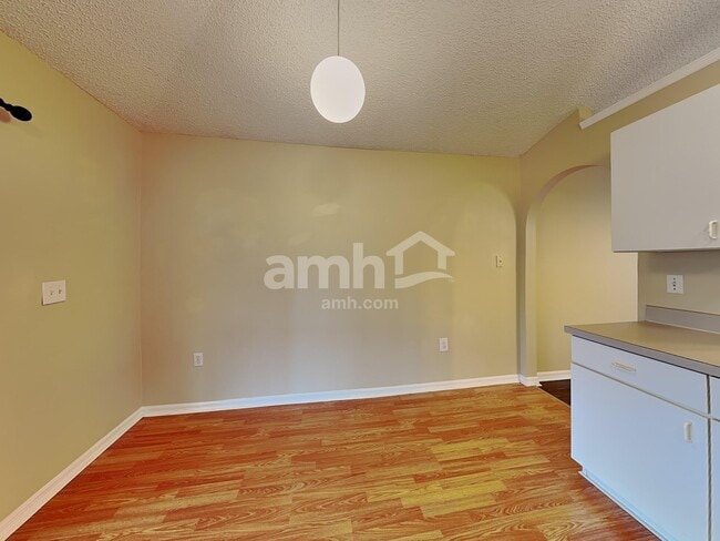 Photo - 2724 Maderia Cir