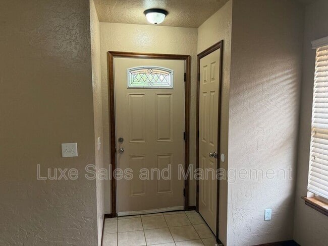 3517 Galatian Way