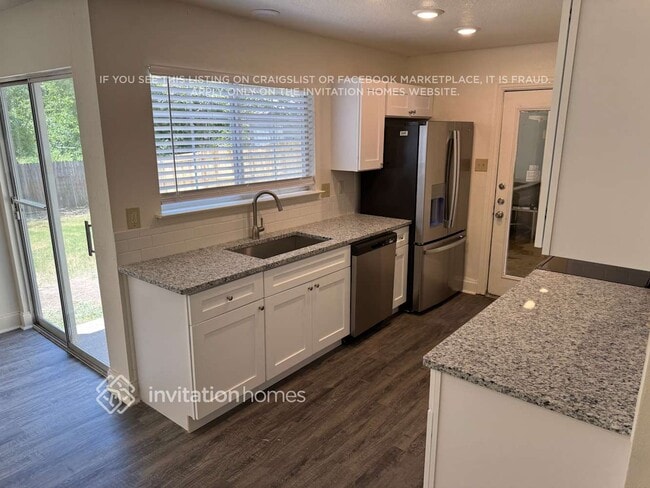 Photo - 7509 Creekfall Dr