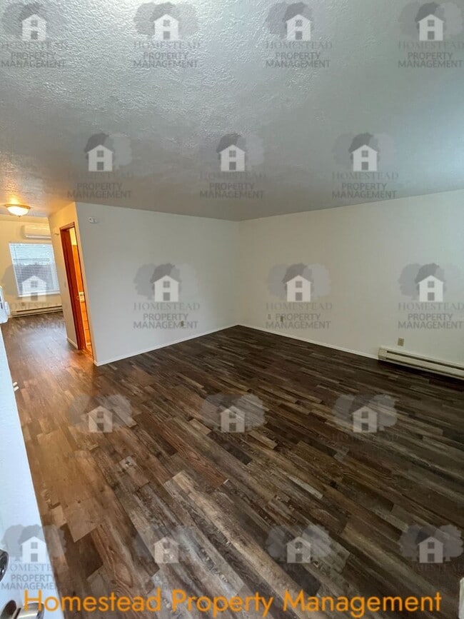 Photo - HARD TO FIND 4 BEDROOM!