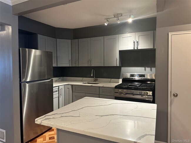 Photo - 44 Paerdegat 13th St Unidad 1st Fl