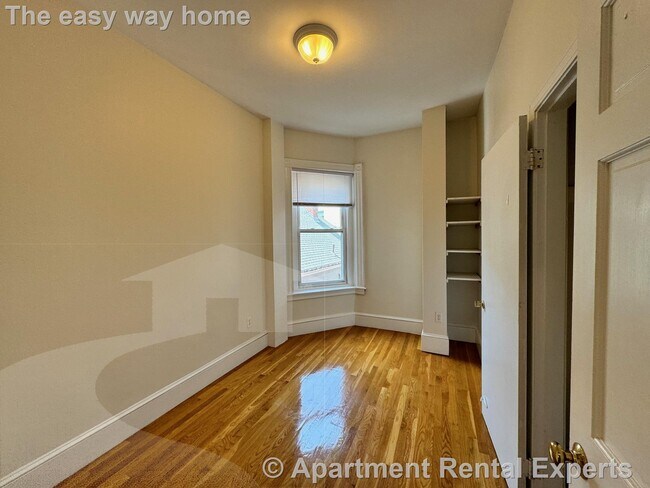 Photo - 891 Massachusetts Ave Unit #11