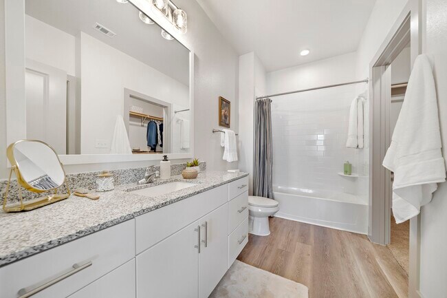 Photo - 10485 League Line Rd Unidad 1201