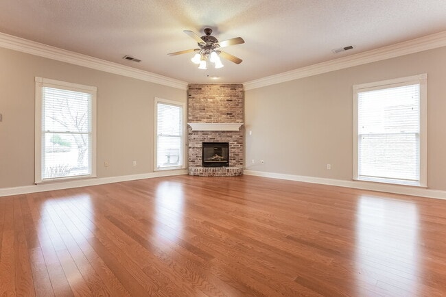 Photo - 4797 Stone Cross Dr