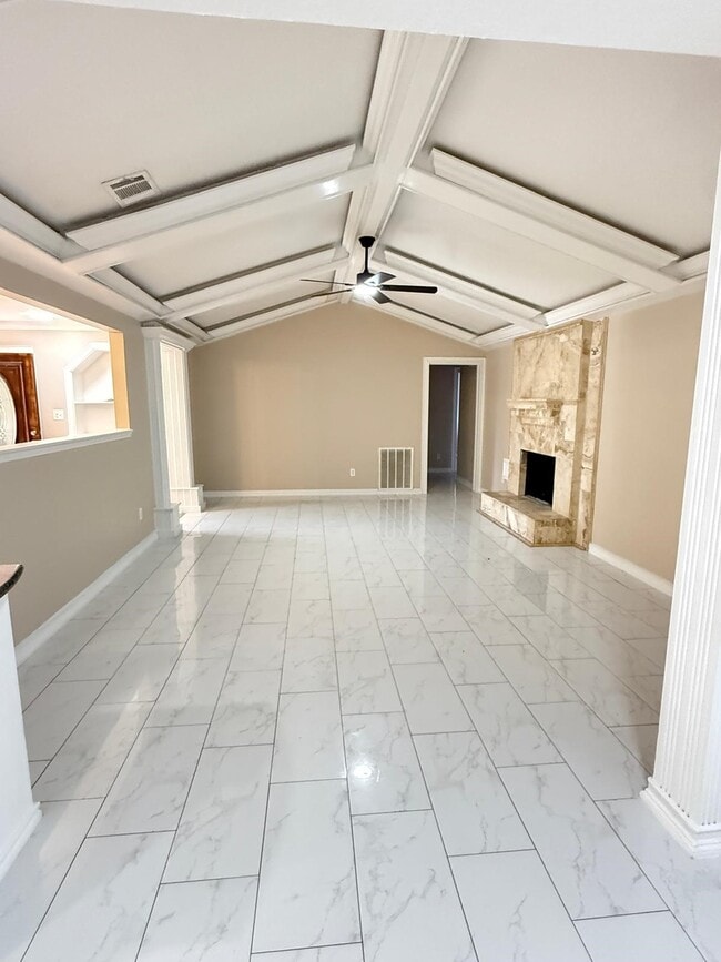 Photo - 22610 Smokey Hill Dr