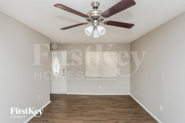 Photo - 604 Stonewall Dr