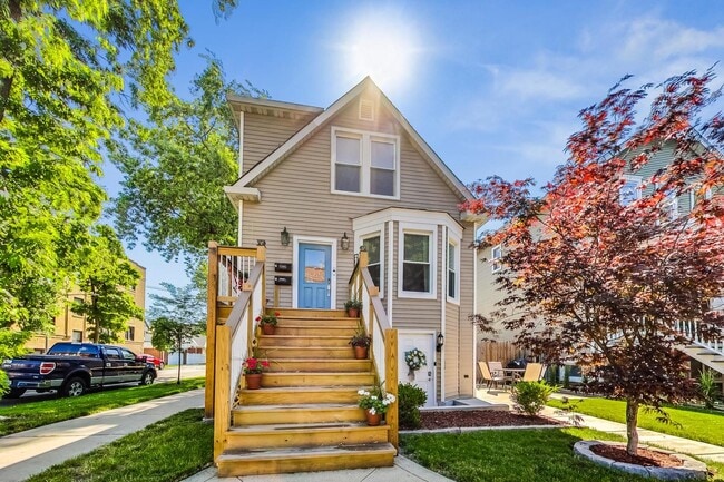 Building Photo - 4057 N Whipple St