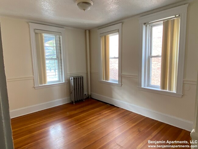 Photo - 15 Barrows St Unidad 13