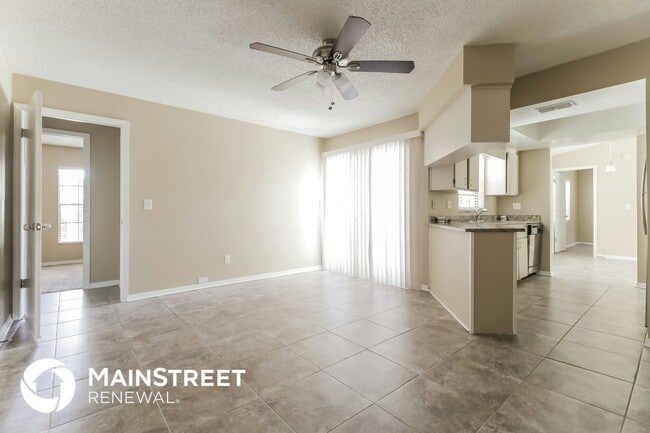 Photo - 7210 Export Ave