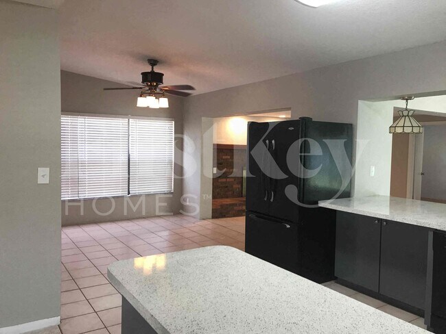 Photo - 6178 39th Ave N