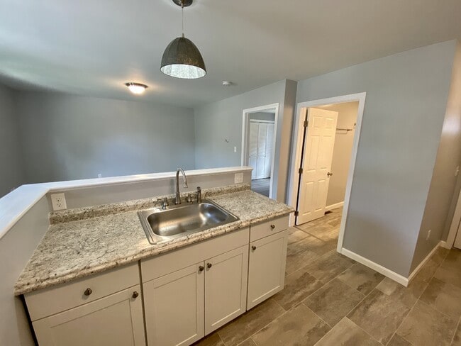 Photo - 47 Perley St Unit 49.5 Perley Street