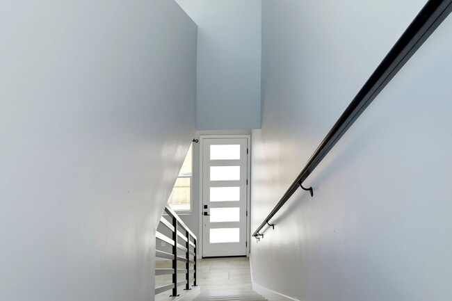 7132 E Hyatt St