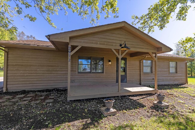 Photo - 2972 Dixon Rd SW