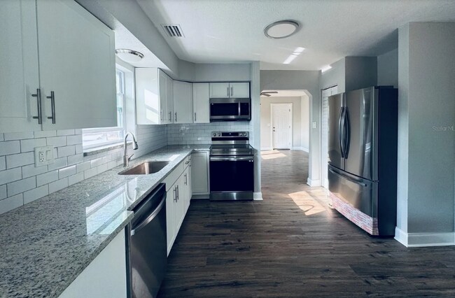 Photo - 1409 Franklin St