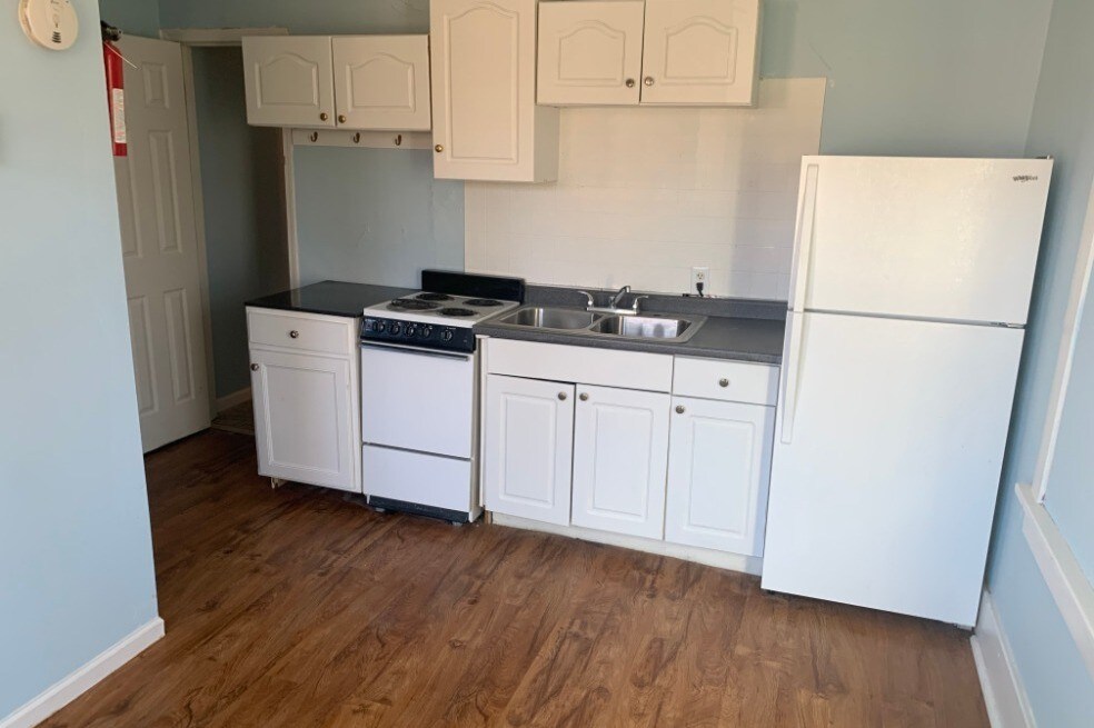 Photo - 1408 University Ave Unit 6