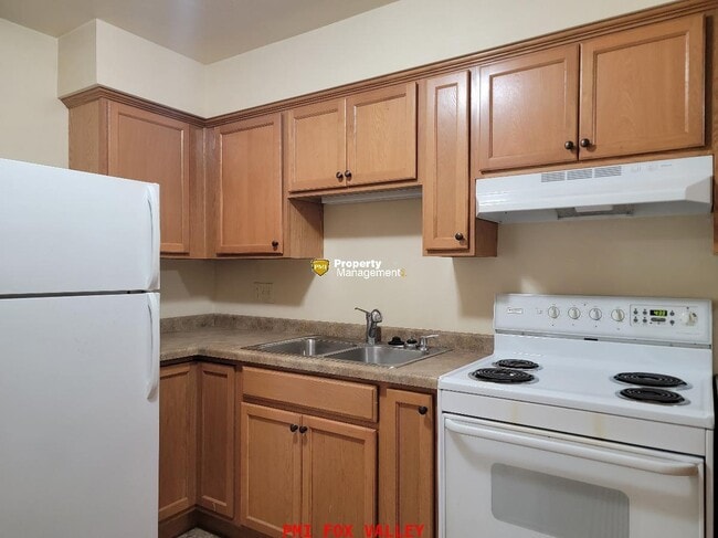 Photo - "Cozy 1-Bedroom  Apartment in Black Creek!" Unidad 3