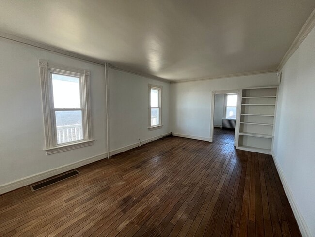 Photo - Breathtaking River Views!