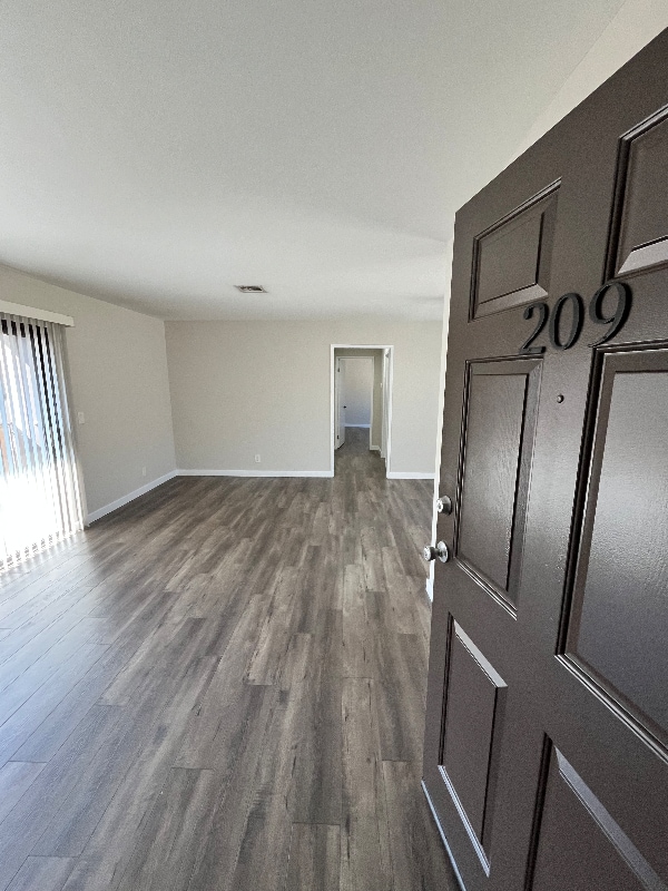 Photo - 507 E Cedar Ave Unit 209