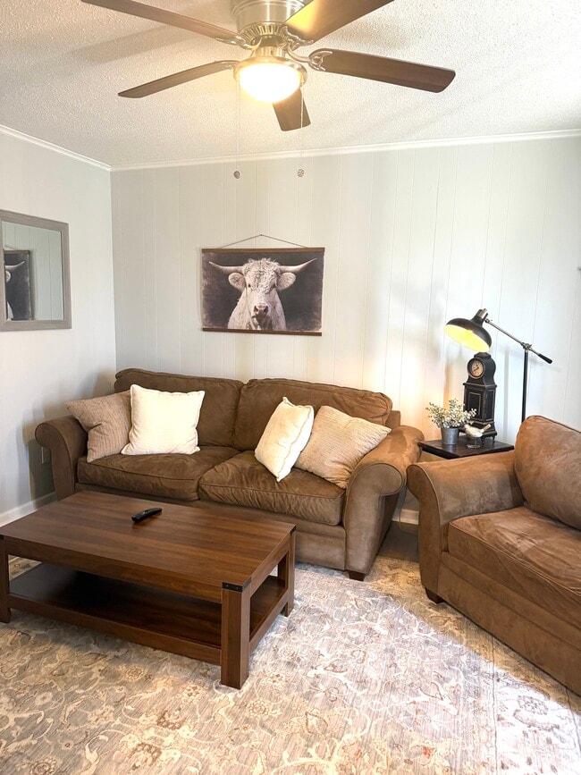 Photo - 129 Ridgedale Dr