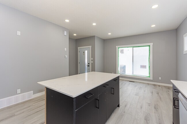 Photo - 11547 St Albert Trail NW Unit Upper-11549