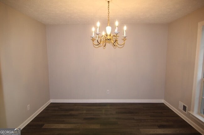 Photo - 3765 Manor House Dr