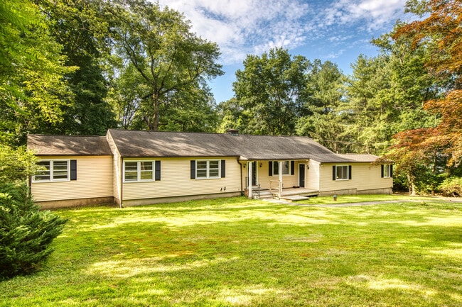 Building Photo - 53 E Cross Rd Rental