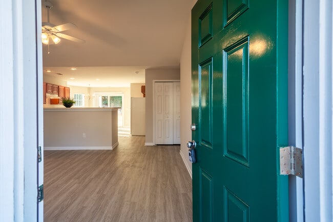 Photo - 192 Sonata Cir