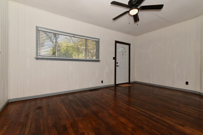 Photo - 1507 Bois D'Arc St