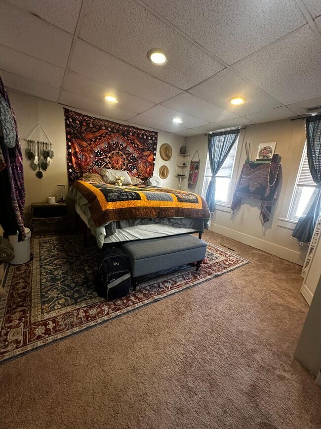 Photo - 320 Stewart St