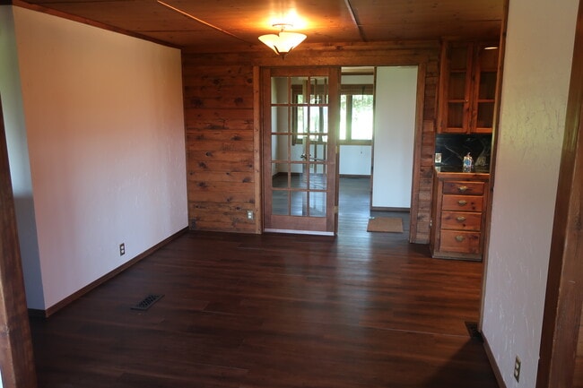 Photo - 3601 10th St SE