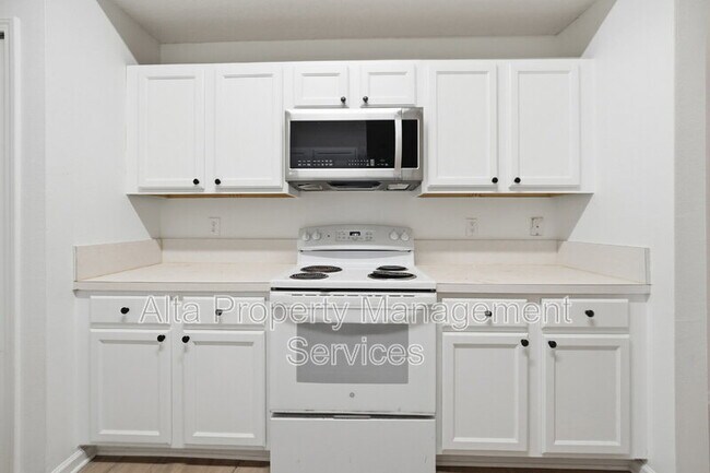 Photo - 6081 Maggies Cir Unit 104