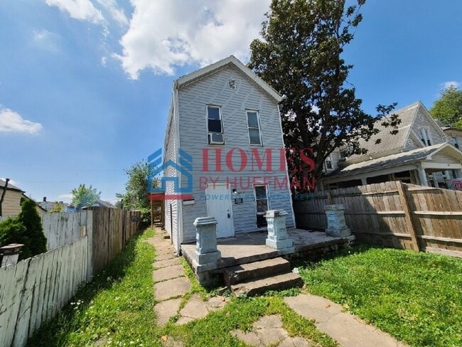 Photo - 920 W Columbia St Unit B