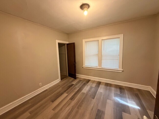 Photo - 4120 W Burleigh St Unit 4120