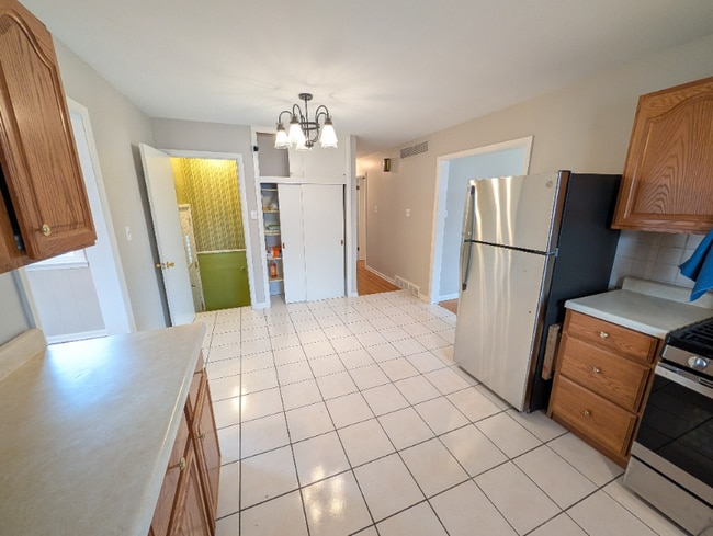 Photo - 7843 Jackson Ave