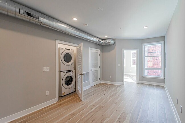 Photo - 1448 S 52nd St Unit 2